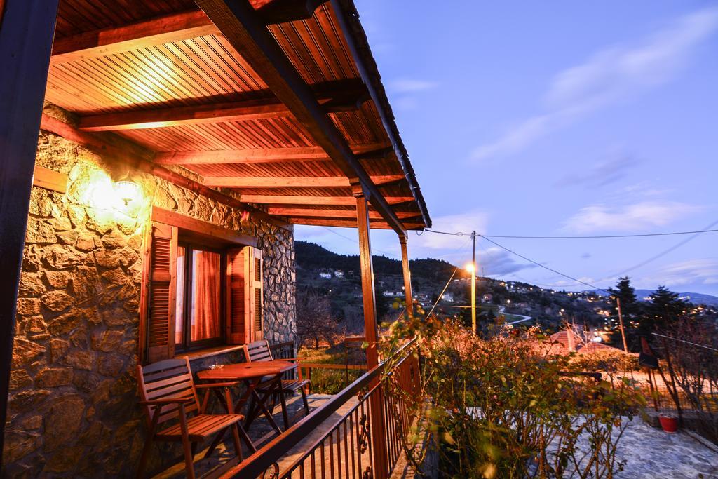 B K Guesthouse - Ξενώνας Β-Κ Ano Trikala Buitenkant foto